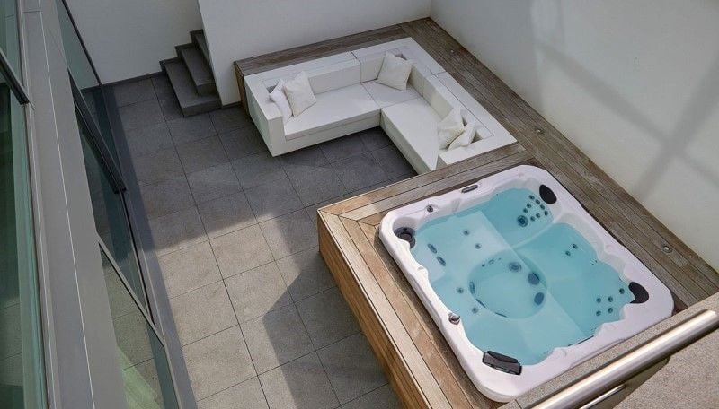 Güzel Bir Banyo Keyfi İçin Jakuzinin Yeri