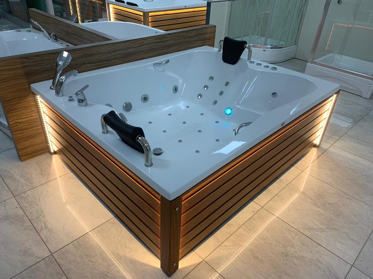 190 x 150 Çift Kişilik Jakuzi (Ahşap Panelli) DİJİTAL SİSTEM